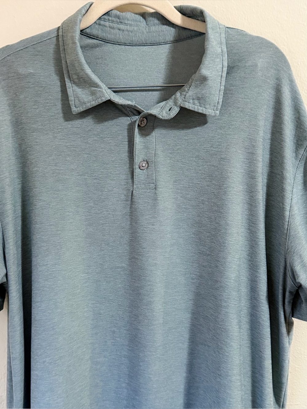 Vuori Strato Tech Polo Shirt L sage Green Heather Golf Performance Athleisure - Picture 4 of 8